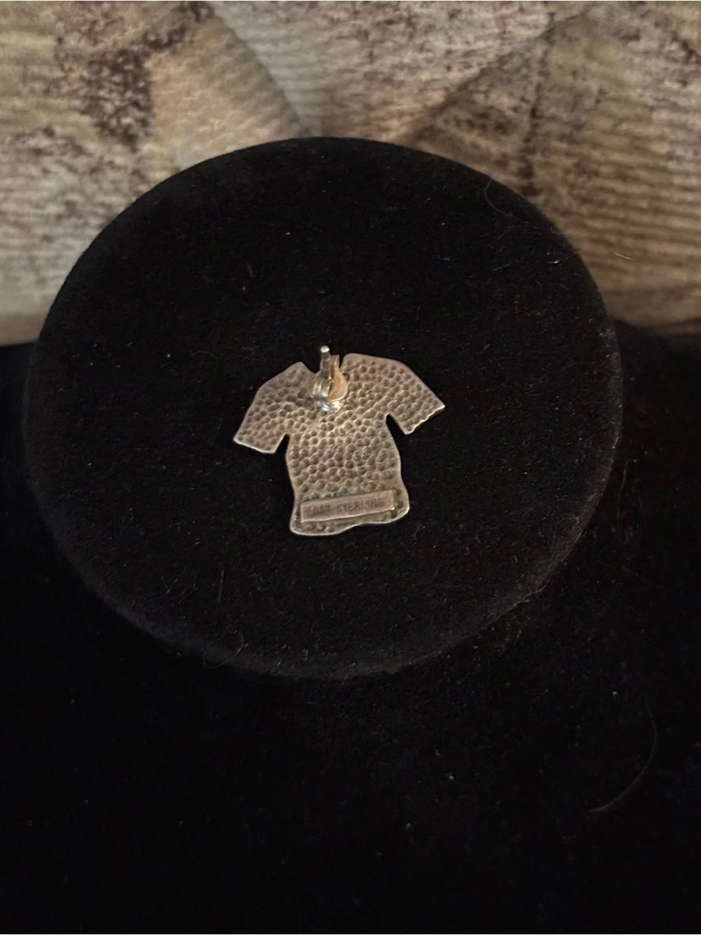 925 Sterling Silver Vintage T-Shirt Charm Brooch
